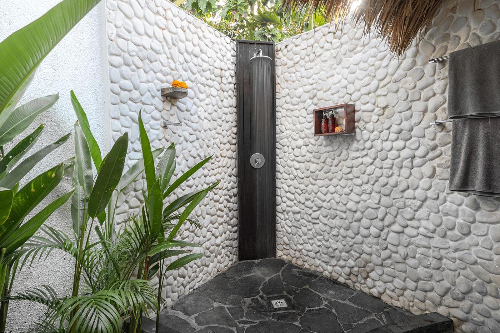 Oasis Bungalows Uluwatu Exterior foto